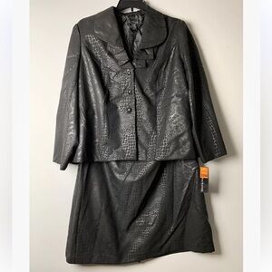 Chic Black Textured Women's Dress Suit